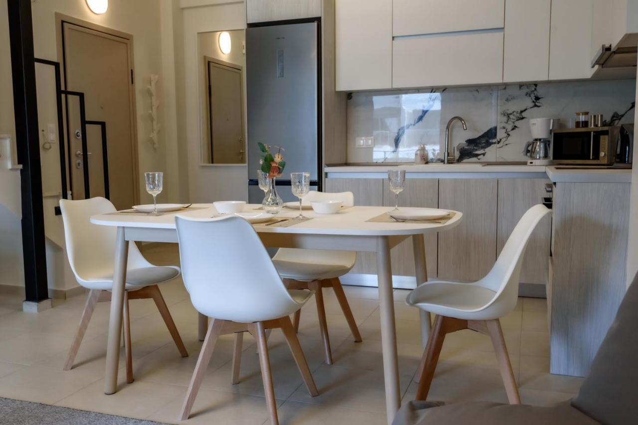 Itaka Familiy Apartments - Halkidiki Suites Com Nikiti  Extérieur photo