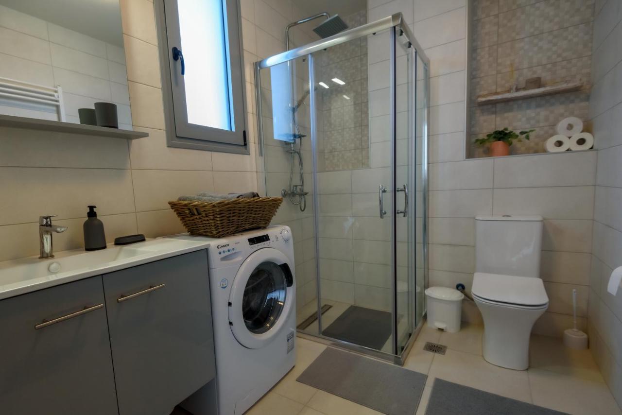 Itaka Familiy Apartments - Halkidiki Suites Com Nikiti  Extérieur photo