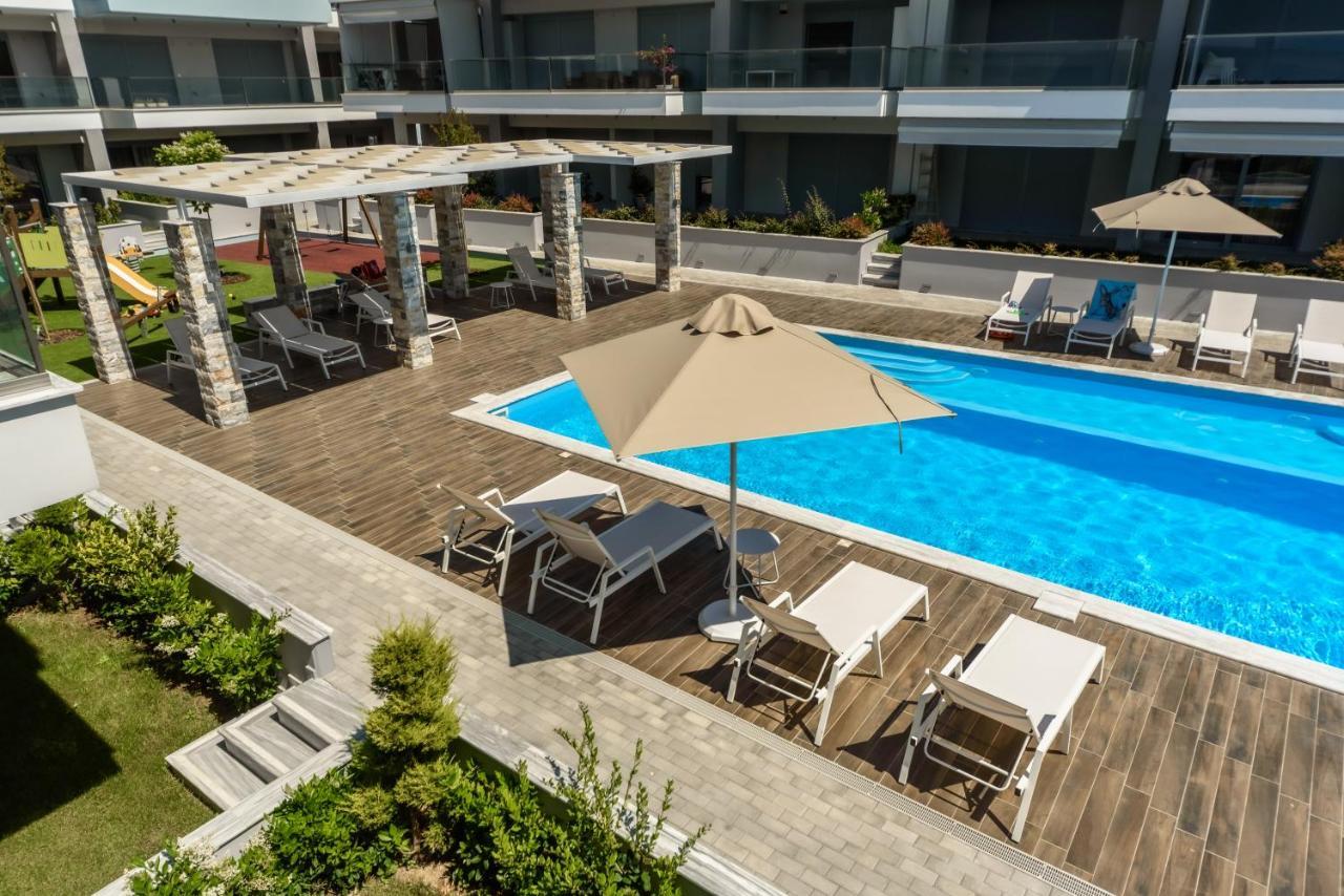 Itaka Familiy Apartments - Halkidiki Suites Com Nikiti  Extérieur photo